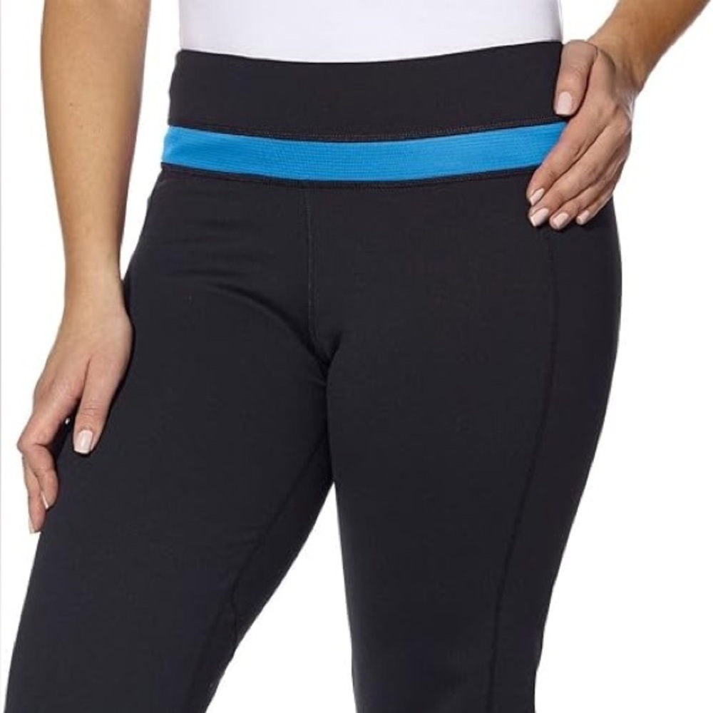 Kirkland Signature Black and Blue Sport Athletic 7/8 Leggings Size XL - Picture 7 of 9